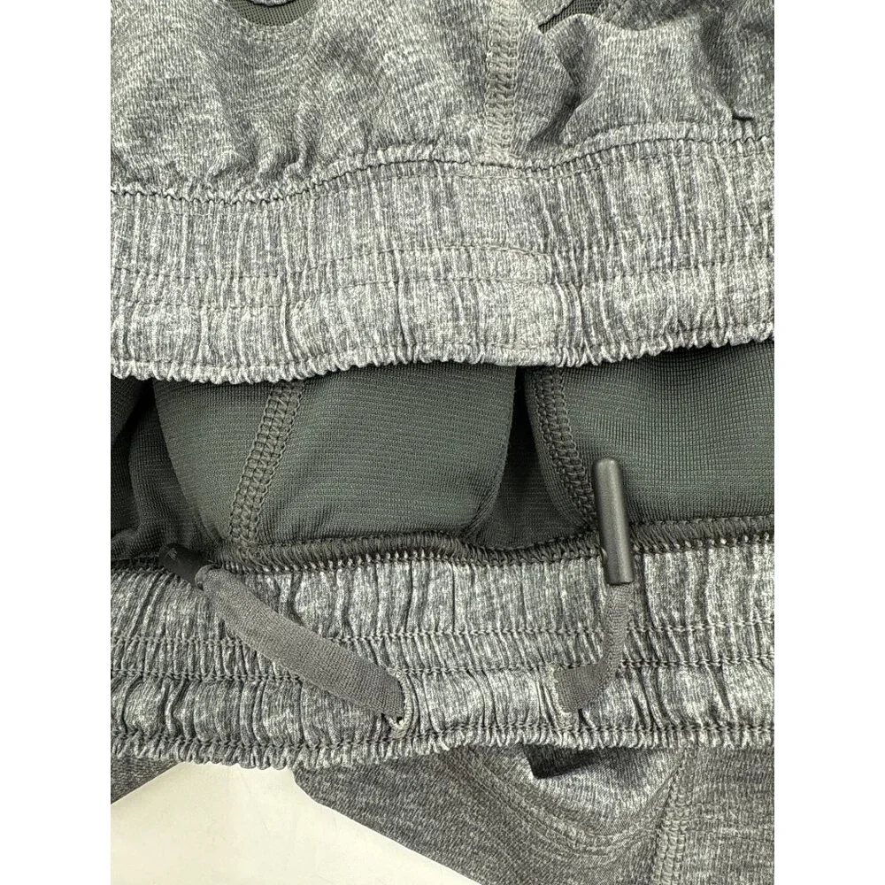 Lululemon Mens Medium Gray Athletic Shorts With‎ Zipper Pockets